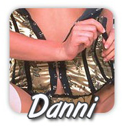 Danni - Gold1